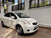 Toyota Vitz 2007 Car
