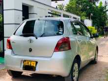https://riyasewana.com/uploads/toyota-vitz-2007-1915252312122.jpg