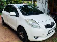 Toyota Vitz 2007 Car