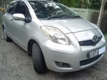 https://riyasewana.com/uploads/toyota-vitz-2007-267171812502.jpg