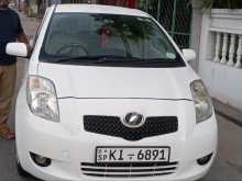 Toyota Vitz 2007 Car