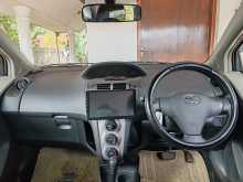 https://riyasewana.com/uploads/toyota-vitz-2007-39500912061.jpg