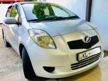 Toyota Vitz 2007 Car