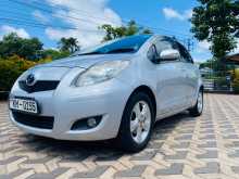 Toyota VITZ 2007 Car