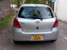 https://riyasewana.com/uploads/toyota-vitz-2007-76533612992.jpg