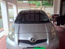 Toyota Vitz 2008 Car