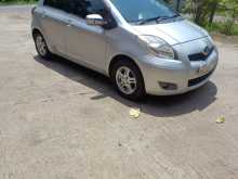 https://riyasewana.com/uploads/toyota-vitz-2008-308270812642.jpg