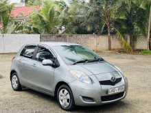 https://riyasewana.com/uploads/toyota-vitz-2008-810595612782.jpg