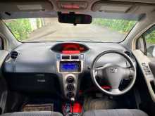 https://riyasewana.com/uploads/toyota-vitz-2009-1110403412983.jpg
