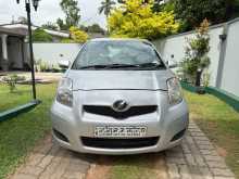 https://riyasewana.com/uploads/toyota-vitz-2009-1211255512442.jpg