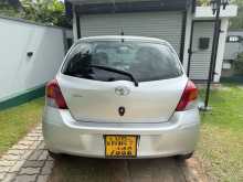 https://riyasewana.com/uploads/toyota-vitz-2009-1211255512954.jpg