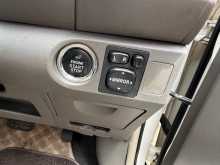 https://riyasewana.com/uploads/toyota-vitz-2009-1320104812034.jpg