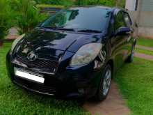 Toyota Vitz 2009 Car