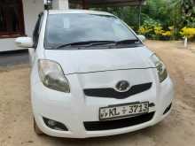 https://riyasewana.com/uploads/toyota-vitz-2009-213230212284.jpg