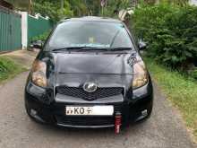 Toyota Vitz 2009 Car