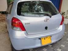 Toyota Vitz 2009 Car
