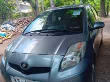Toyota Vitz 2009 Car