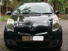 Toyota Vitz 2009 Car