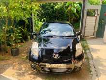 Toyota Vitz 2009 Car