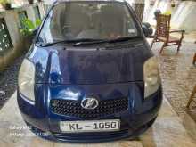Toyota Vitz 2009 Car