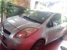 Toyota Vitz 2009 Car
