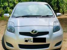Toyota Vitz 2009 Car
