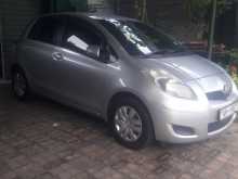 Toyota Vitz 2009 Car