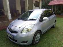 Toyota Vitz 2010 Car