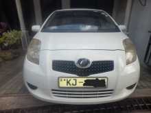 Toyota Vitz 2010 Car