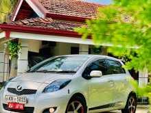 Toyota Vitz 2010 Car