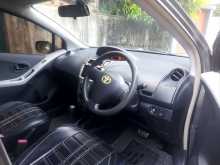 https://riyasewana.com/uploads/toyota-vitz-2010-248042712734.jpg