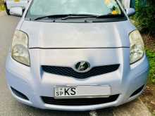 Toyota Vitz 2010 Car