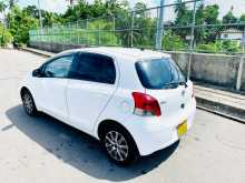 https://riyasewana.com/uploads/toyota-vitz-2010-2512592212602.jpg