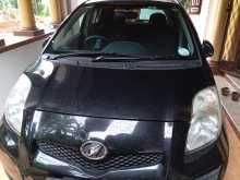 Toyota Vitz 2010 Car