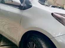 https://riyasewana.com/uploads/toyota-vitz-2010-277425612743.jpg