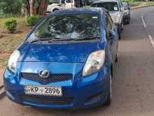Toyota Vitz 2010 Car