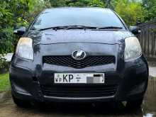 Toyota Vitz 2010 Car