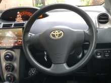 https://riyasewana.com/uploads/toyota-vitz-2010-3018531412414.jpg
