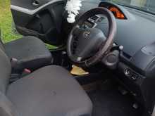 https://riyasewana.com/uploads/toyota-vitz-2010-612291112984.jpg