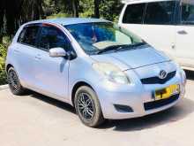 Toyota Vitz 2011 Car