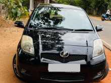 Toyota Vitz 2011 Car