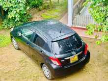 https://riyasewana.com/uploads/toyota-vitz-2011-2418125712393.jpg
