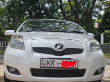 Toyota Vitz 2011 Car