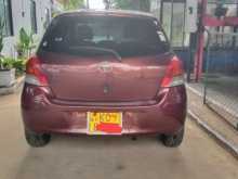 https://riyasewana.com/uploads/toyota-vitz-201208184233.jpg