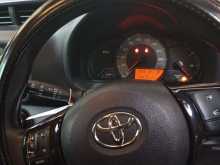 https://riyasewana.com/uploads/toyota-vitz-201216364213.jpg