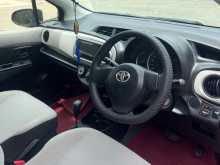 https://riyasewana.com/uploads/toyota-vitz-2013-118080412473.jpg