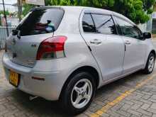 https://riyasewana.com/uploads/toyota-vitz-2013-212593612323.jpg