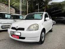 Toyota VITZ 2000 Car