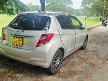 https://riyasewana.com/uploads/toyota-vitz-2014-211431512974.jpg