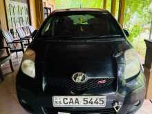 Toyota Vitz 2014 Car